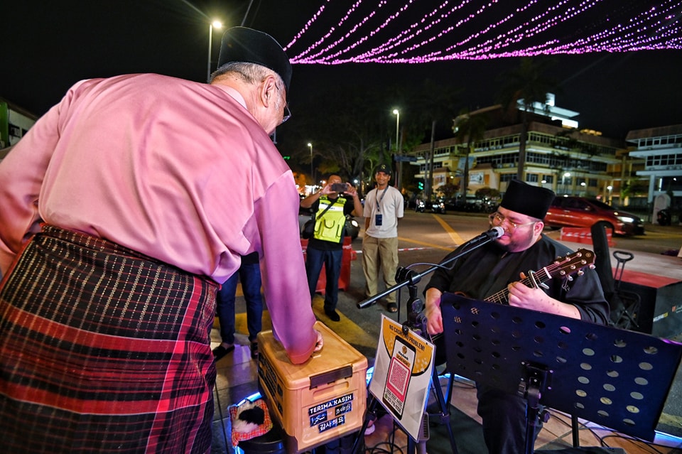 Berkunjung ke Bazar Aidilfitri di Jalan Hang Tuah Melaka 13