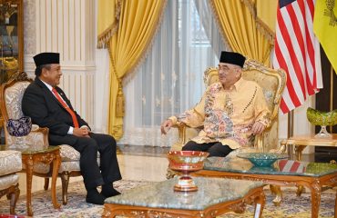 Kunjungan Hormat daripada YB. Dato' Azhar bin Haji Arshad