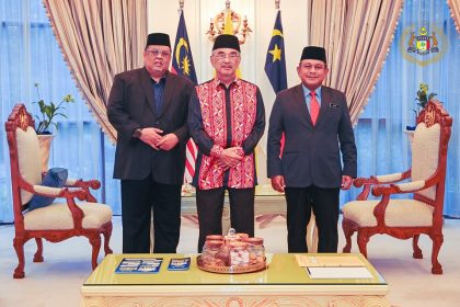 Taklimat mingguan penerangan dan perkembangan semasa Kerajaan Negeri Melaka 1