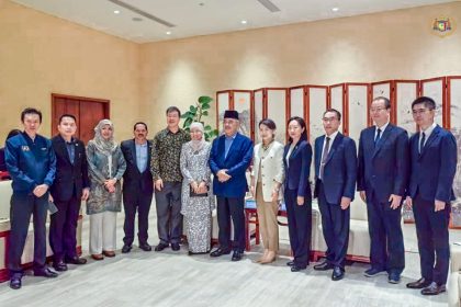 1-15(2) Perjumpaan bersama Ms. Yin Chengling, Vice Mayor of Sanya, Hainan 3