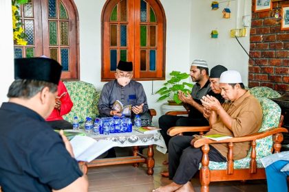 enghormatan terakhir kepada Allahyarham Datuk Haji Mohamad bin Chekmat