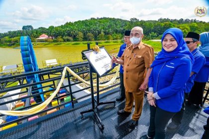 Majlis Perasmian Kincir Air dan UTeM OFF Electrical Vehicle (E-ORV)