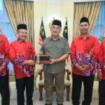 Kunjungan Hormat daripada Encik Aminuddin bin Awang