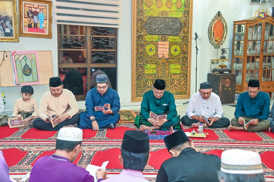 Majlis Bacaan Yasin dan Tahlil 2