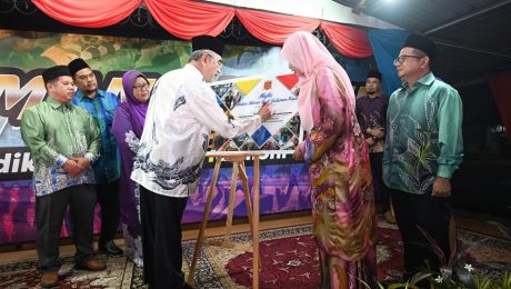 Majlis Makan Malam Ukiran Budi Sulaman Kasih sempena Merintis 100 Tahun Sekolah Kebangsaan Dato' Demang Hussin