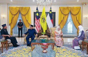 Kunjungan Hormat Perpisahan daripada YDH SAC Datuk Md Nazri bin Zawawi