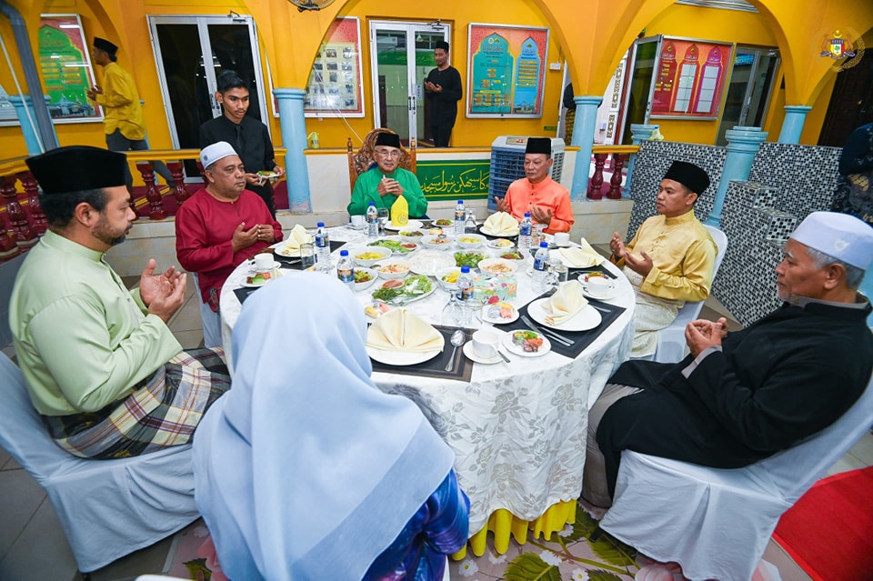 Majlis Berbuka Puasa bersama Masyarakat Peringkat DUN Taboh Naning 2