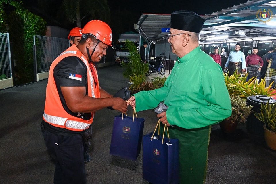 Majlis Berbuka Puasa bersama Masyarakat Peringkat DUN Taboh Naning 4