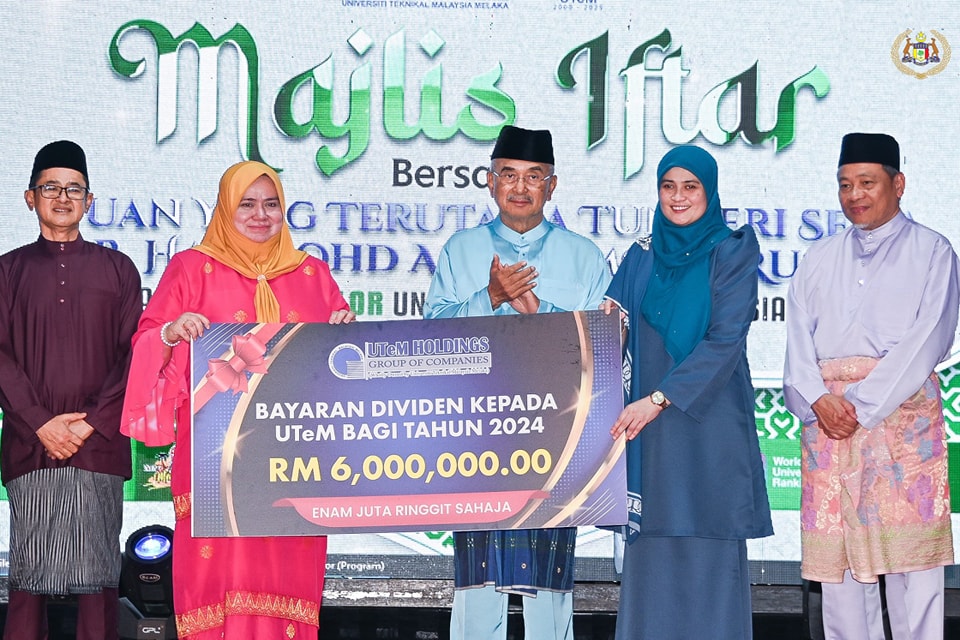 Majlis Iftar bersama warga UTeM 3