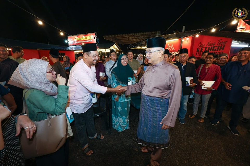Meluangkan masa bermoreh bersama pengamal media Negeri Melaka di Char Kurt Teow Ketagih, Melaka 2