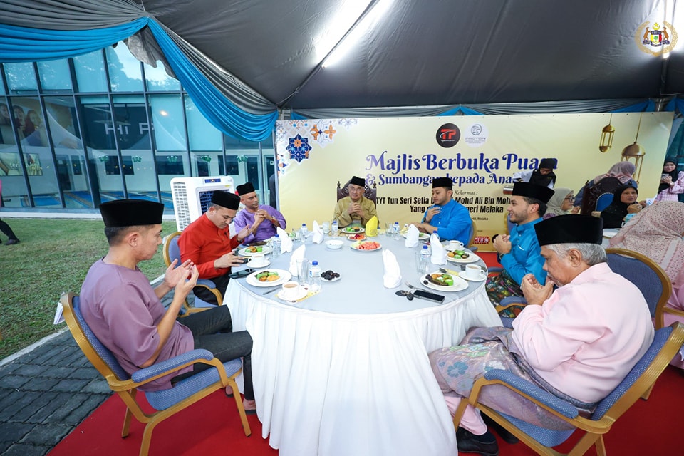 Majlis Berbuka bersama Anak-Anak Yatim anjuran Syarikat Tahap Puncak, Bukit Katil 2
