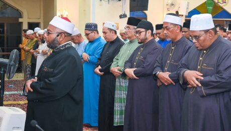 Solat Isyak dan Terawih di Masjid Sayyidina Ali, Bukit Katil, Melaka