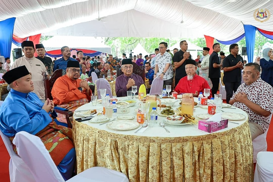 Majlis Rumah Terbuka Hari Raya Aidilfitri YB. Datuk Rais bin Datuk Wira Yasin 2