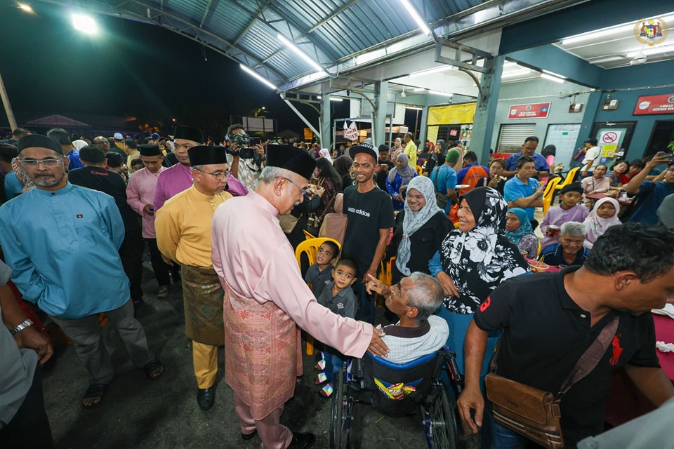 Majlis Rumah Terbuka Hari Raya Aidilfitri YB Tuan Adly Zahari 4