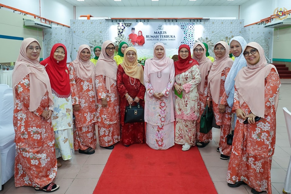 Majlis Rumah Terbuka Hari Raya Aidilfitri YB. Datuk Dr. Muhamad Akmal Saleh 3