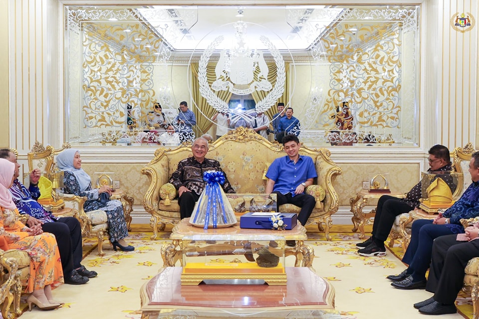 Majlis Santapan Petang bersama Kebawah Duli Paduka Mulia Tengku Hassanal Ibrahim Alam Shah Ibni Al-Sultan Abdullah Ri'ayatuddin Al-Mustafa Billah Shah 3