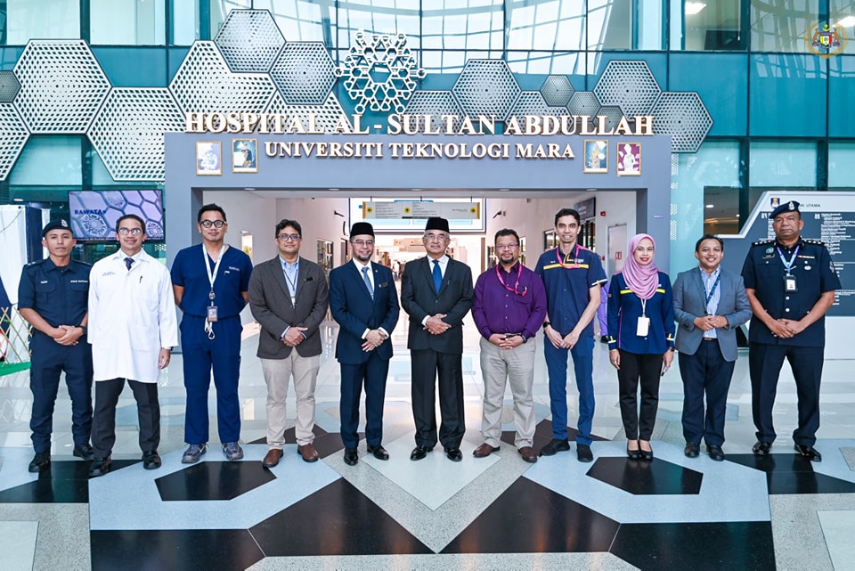 Menziarahi YBhg. Datuk Wira Abdul Majid bin Mohd Ali 4