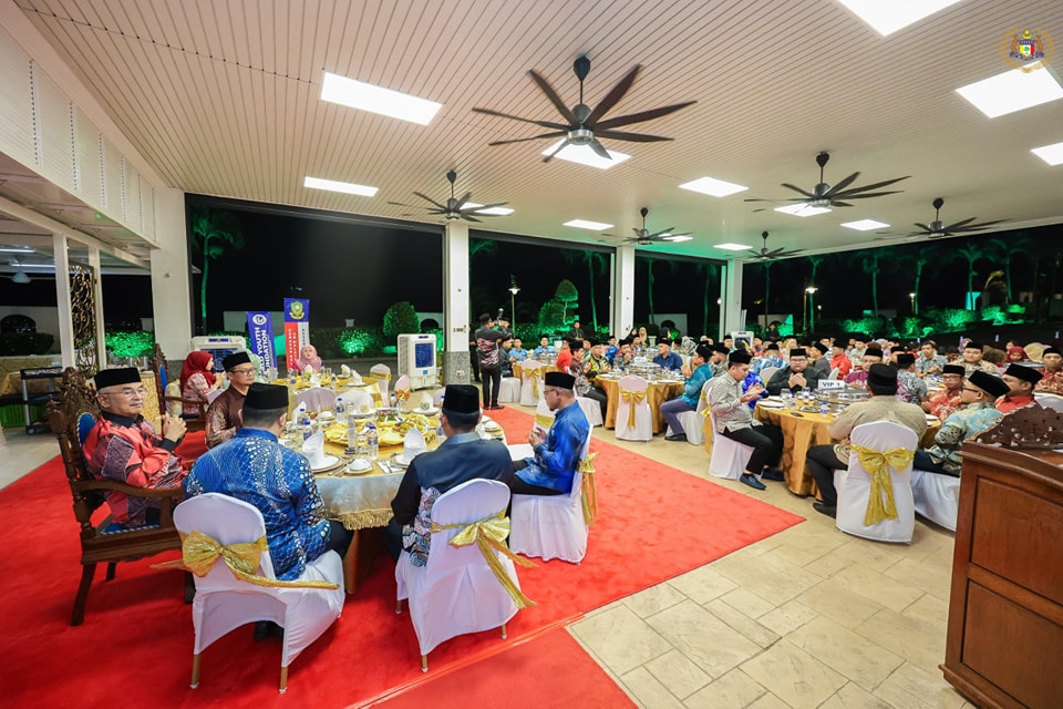 Majlis Ramah Mesra dan Makan Malam bersempena dengan Hari Belia Negara 3