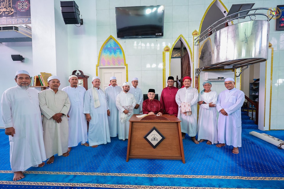 Solat Jumaat di Masjid Jamek Al-Qadim, Langkawi 2