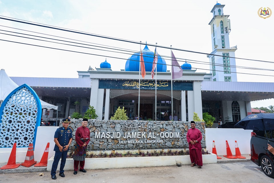 Solat Jumaat di Masjid Jamek Al-Qadim, Langkawi 4