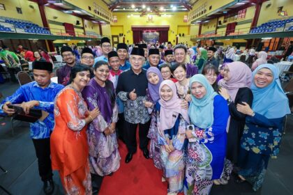tyt 28-5-1 Majlis Mengenang Budi Guru Anjuran Persatuan Ibu Bapa dan Guru (PIBG) SMK Tun Haji Abdul Malek, SMK Munshi Abdullah dan SK Infant Jesus Convent 2 1