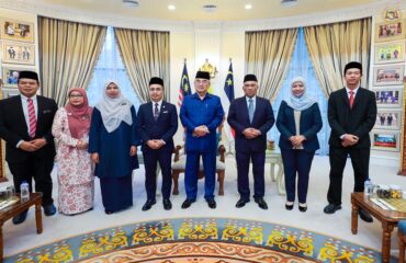 Kunjungan Hormat daripada Encik Abdul Rashid Bin Bahari
