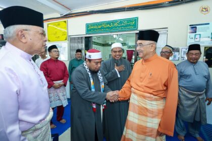 tyt 9-5-4 11 Solat Jumaat di Masjid Al Barakah, Kampung Kesang Luar, Jasin 4