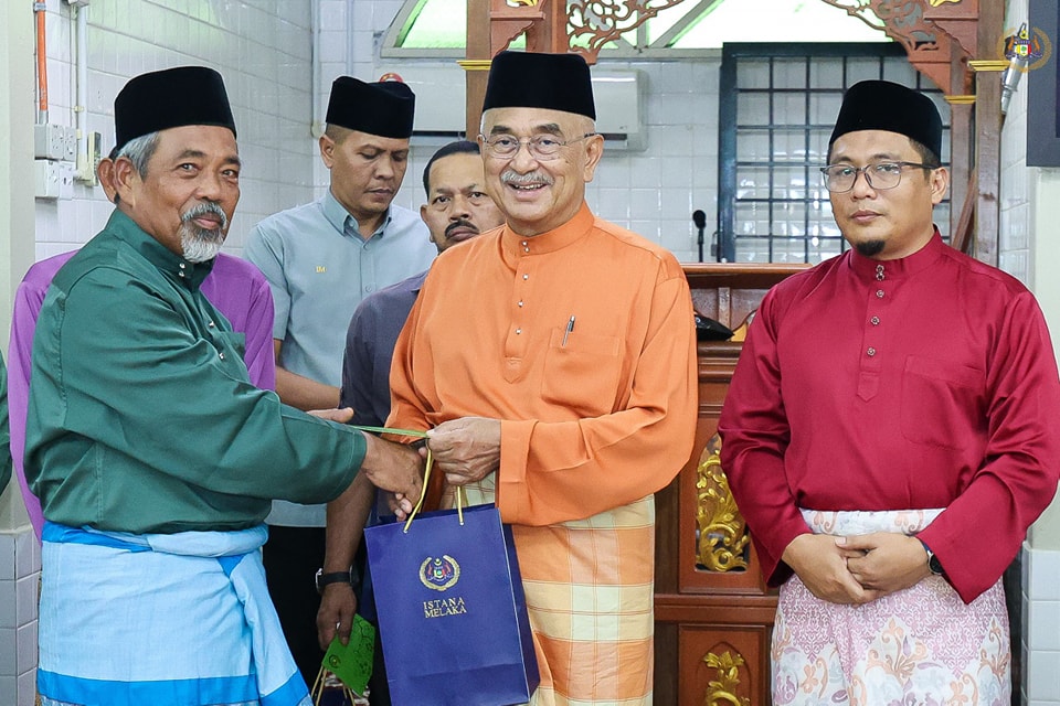 Solat Jumaat di Masjid Al Barakah, Kampung Kesang Luar, Jasin 2