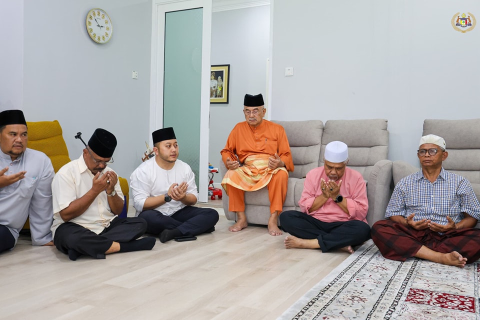 Hadir Mendoakan Perjalanan Encik Mohd Ali bin Ahmad dan Puan Zalina binti Abu Zahar 3