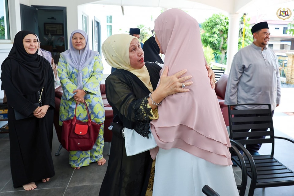 Hadir Mendoakan Perjalanan Encik Mohd Ali bin Ahmad dan Puan Zalina binti Abu Zahar 1