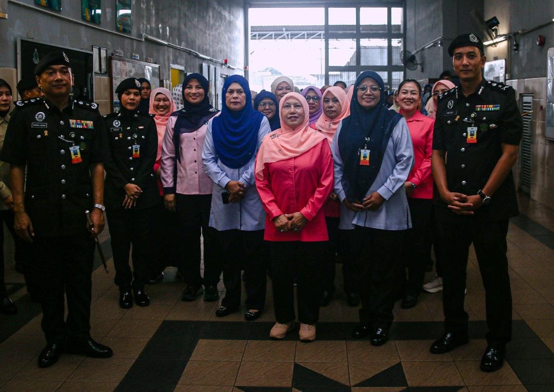 Lawatan Rasmi ke Penjara Sungai Udang 2