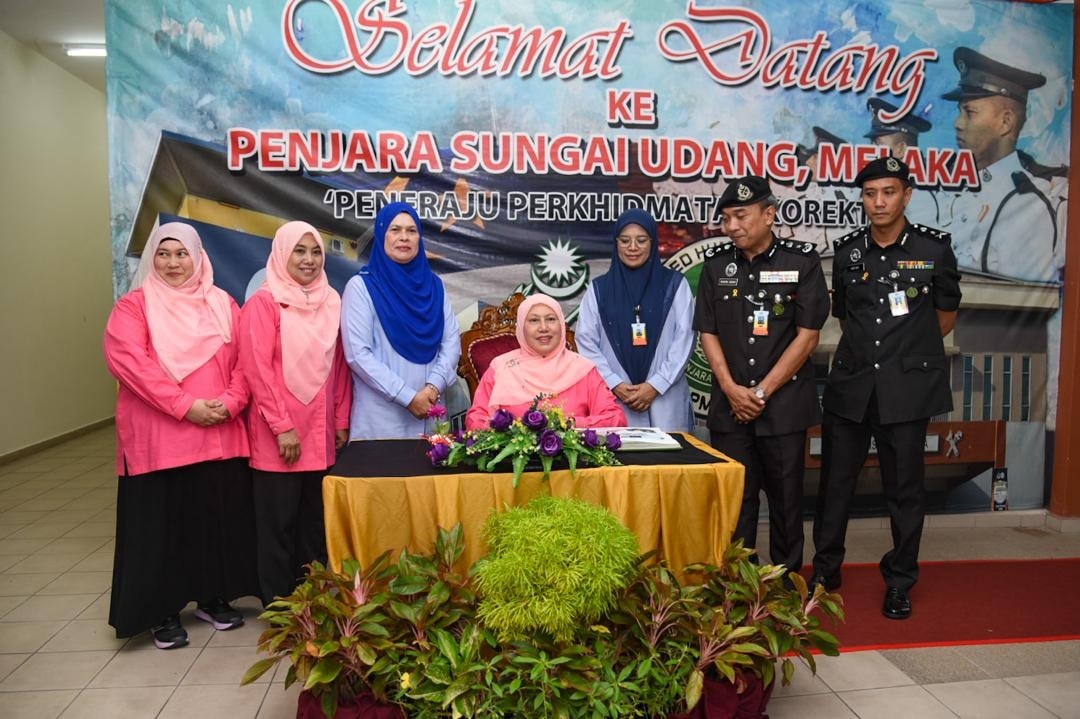 Lawatan Rasmi ke Penjara Sungai Udang 5
