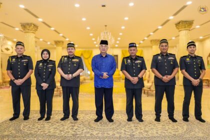 tyt 17-6-1 Kunjungan Hormat daripada YBrs. Dr. Mohd Hazimin bin Jamaludin dan Encik Ahmad Sazali bin Omar 4