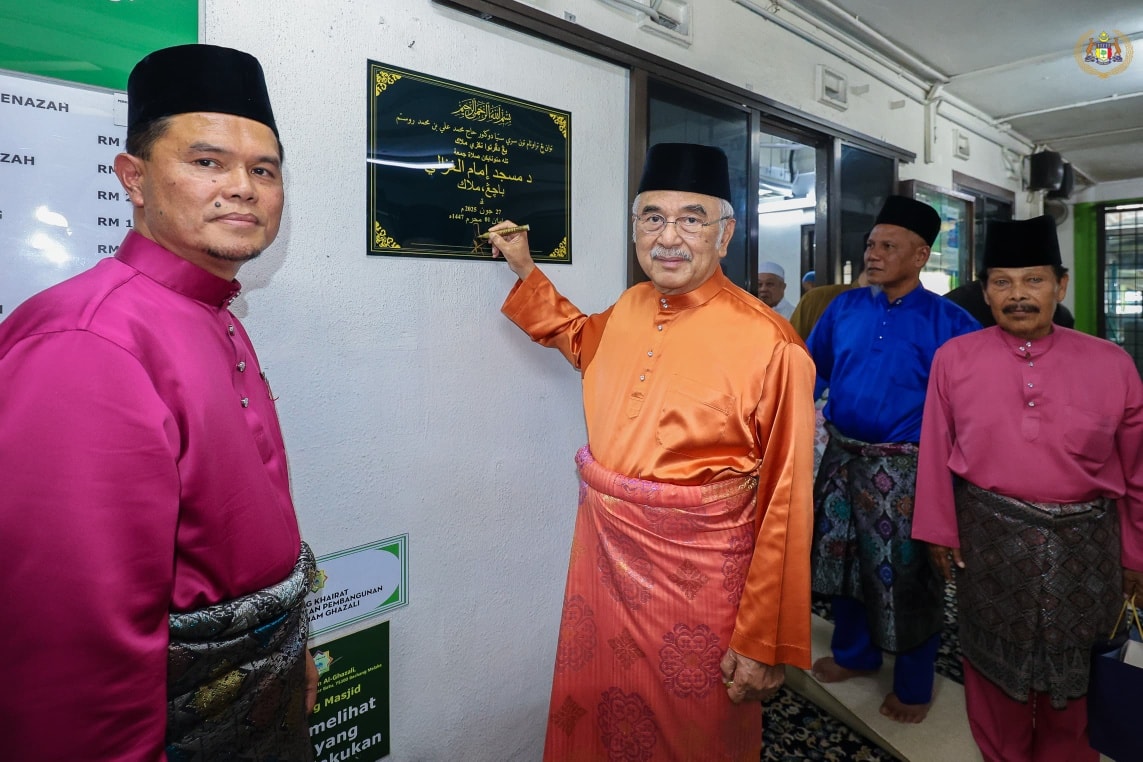 Solat Jumaat di Masjid Imam Ghazali, Bakar Batu, Bachang Melaka 3