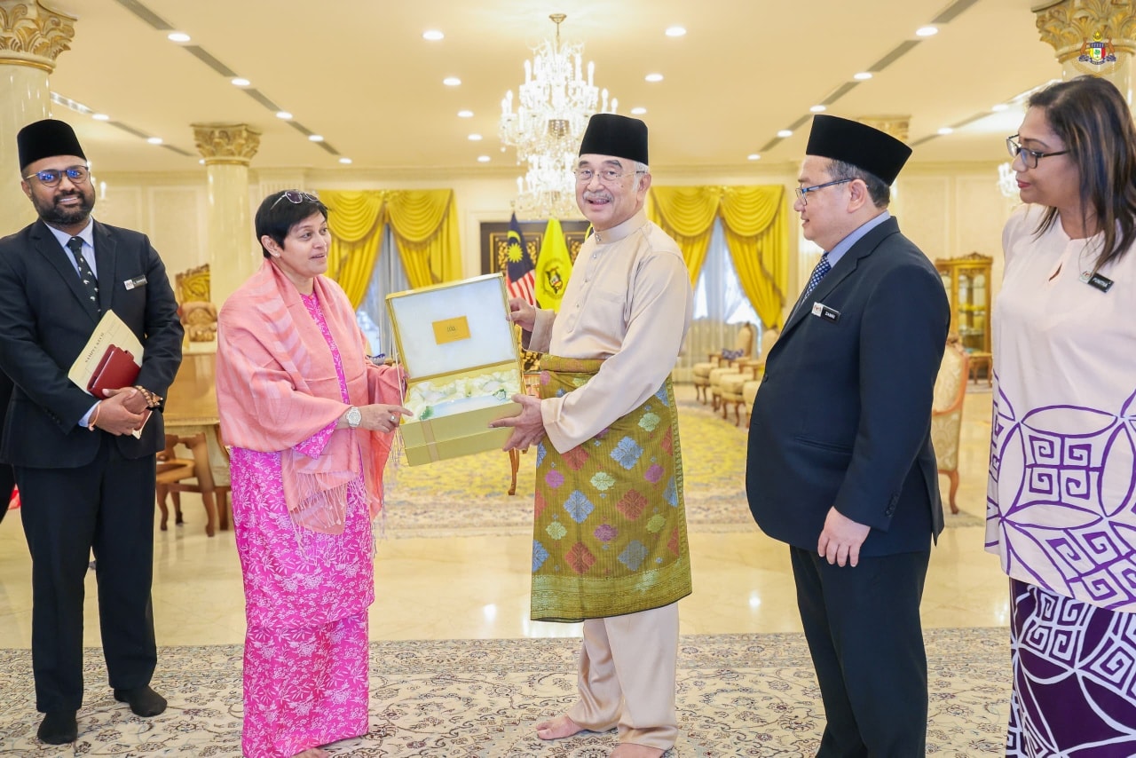 Kunjungan Hormat daripada YB. Dato’ Sri Azalina binti Othman Said