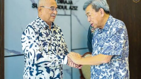 TYT Tun Seri Setia Dr. Haji Mohd Ali bin Mohd Rustam melawat Galeri Diraja Sultan Abdul Aziz di Klang, Selangor Darul Ehsan.