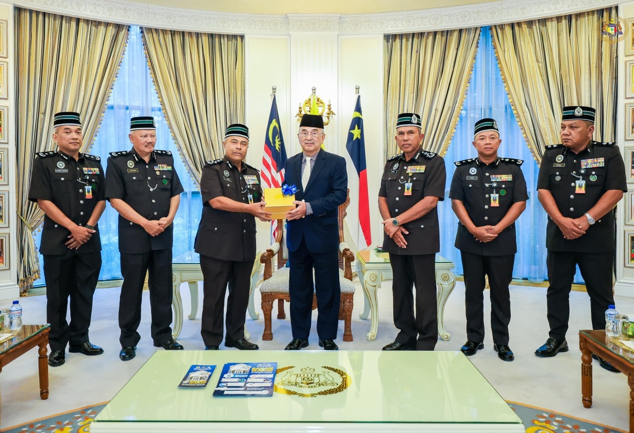 Kunjungan Hormat daripada YBhg. KJP Dato' Haji Abdul Aziz bin Abdul Razak, Komissioner Jeneral Penjara Malaysia dan YBrs. TKJP Ahmad Faudzi bin Awang, Timbalan Komissioner Jeneral Penjara (Pemasyakatan)