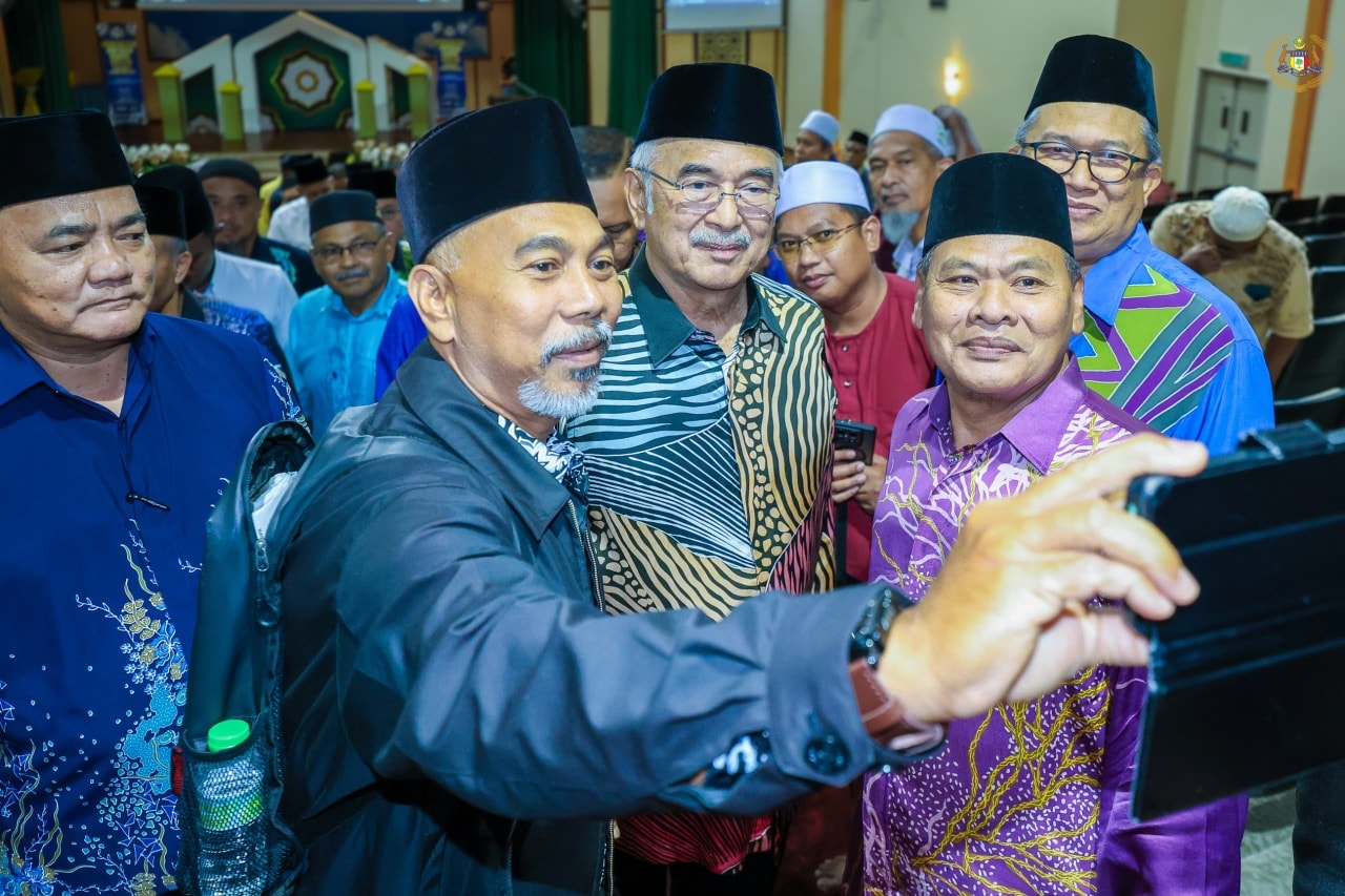 Yang di-Pertua Negeri Melaka menyempurnakan Perasmian Konvensyen Koperasi Kariah Masjid Peringkat Negeri Melaka Tahun 2025 (KOKMA'25)